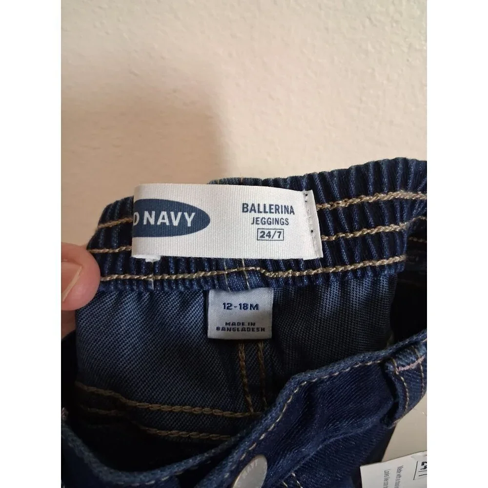 NWT Old Navy Denim Blue Jeans Ballerina Jeggings Girls Size 12-18 Months
